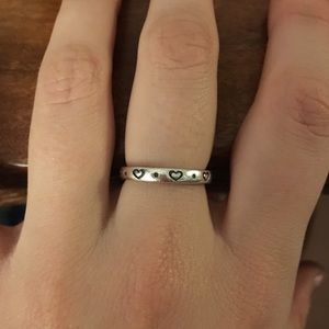 Size seven James Avery heart ring